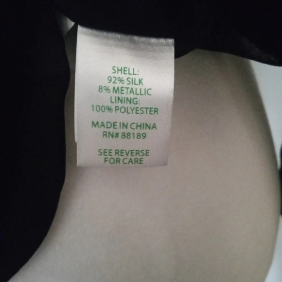 Lilly Pulitzer Emilee Black Metallic Silk Off The Shoulder Flowy Blouse Size XXS - Picture 6 of 7